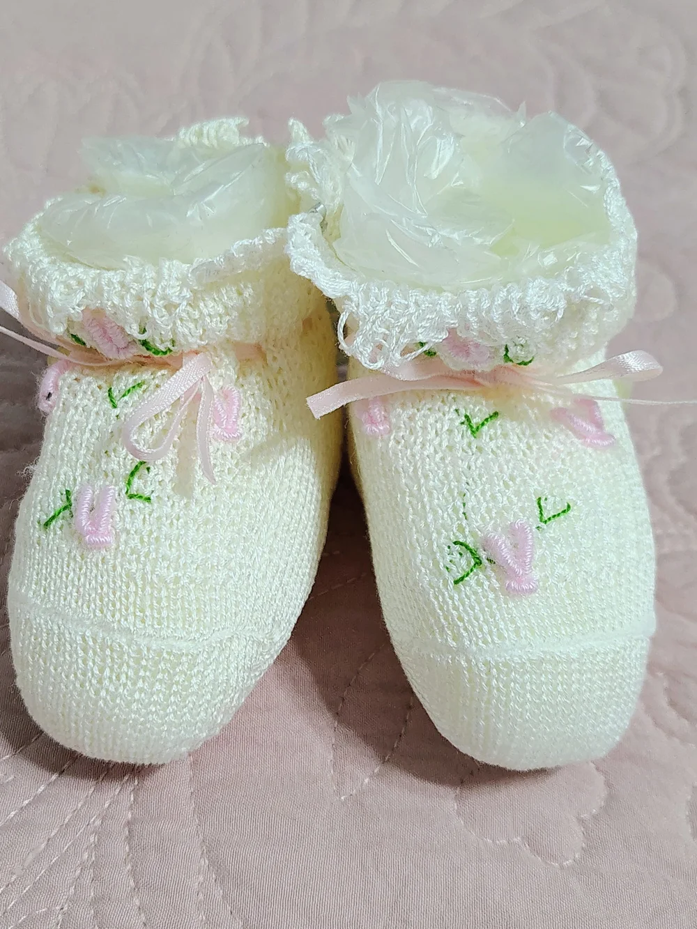 New Italian Knit Baby Booties Ivory w/ Pink Embroidery & Lace 0-3 mo KP For kids